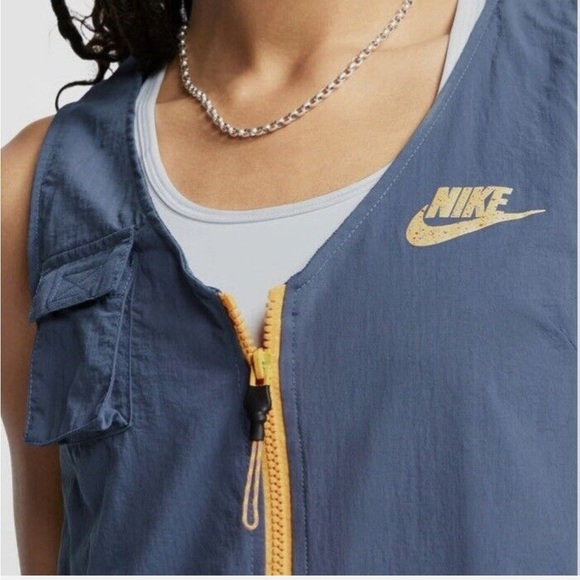 NIKE Sportswear Icon Clash Women's Romper Dusty Blue | Large - Picture 7 of 8